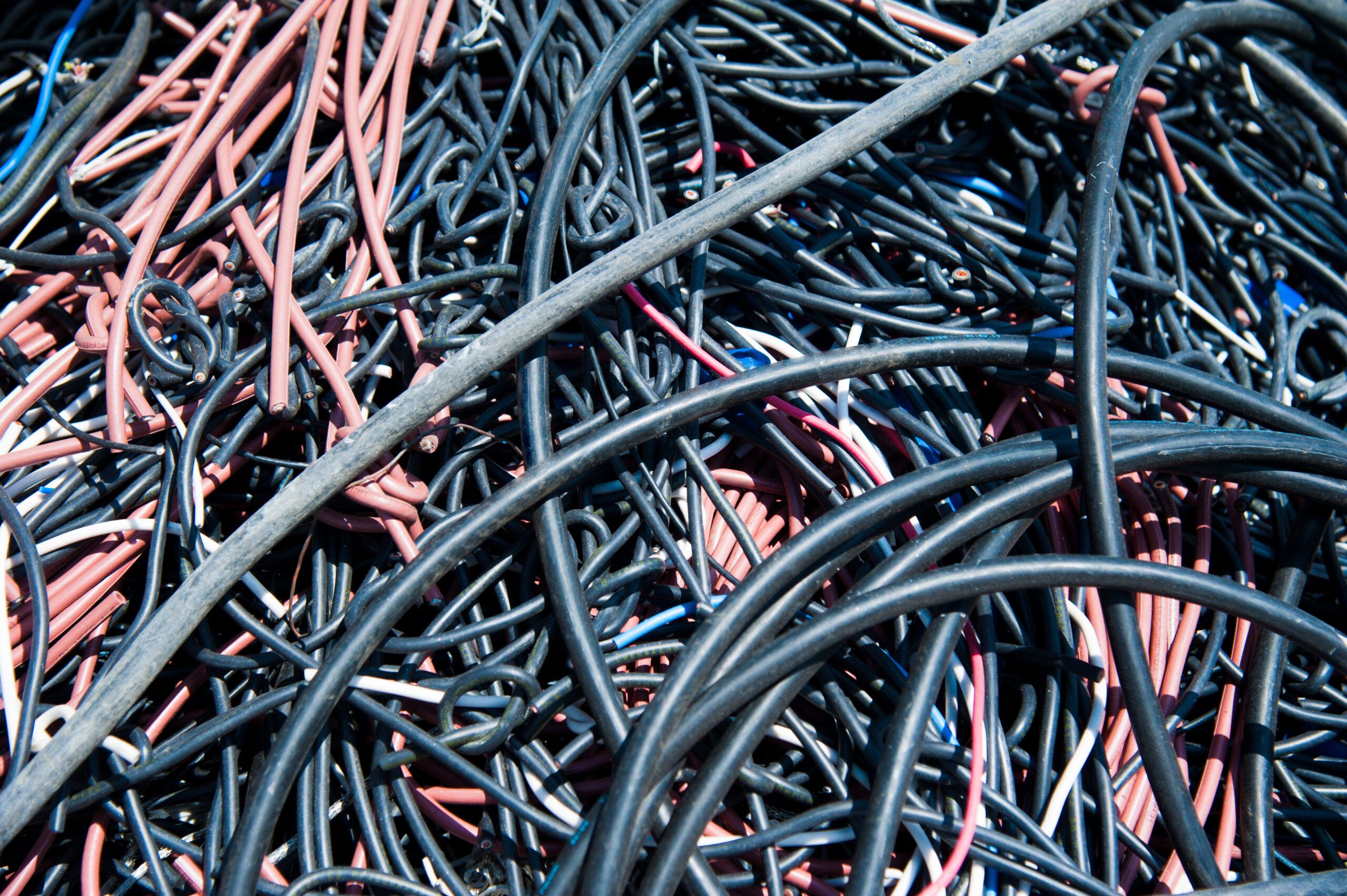 DECU Cables desorganizados en varios tamaños y colores