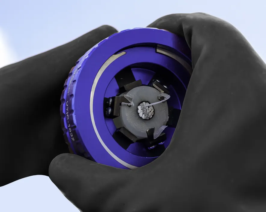 Herramienta para biselar los extremos del aislamiento de cables de servicios públicos | Jonard Tools | UTIC-1632 - Imagen 2